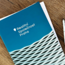 Měli bychom se obávat výhradní smlouvy, jak se často říká?