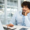 6 Warning Signs An Employee Is About To Quit
