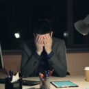 Long hours, stress and harassment are causing hundreds of thousands of early deaths, says UN labour agency
