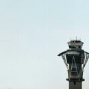 Why do planes keep circling before landing? The UN has a plan to fix it